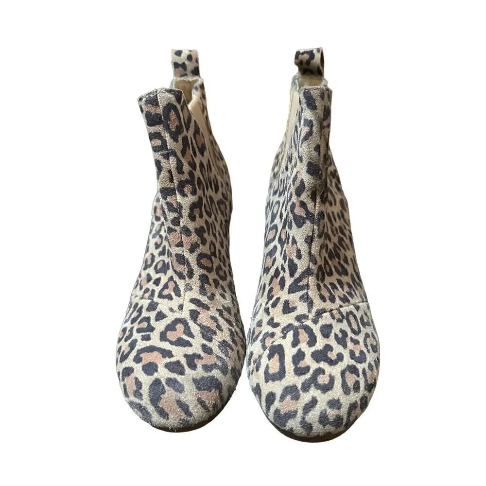 Toms Womens 5.5 Beige Kelsey Leopard Print Suede Bootie Ankle Boots Wedge 3”